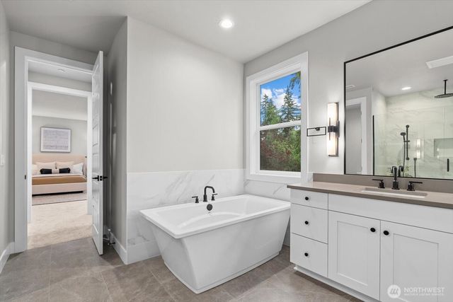 15058 75th Ave NE, Kenmore, WA 98028