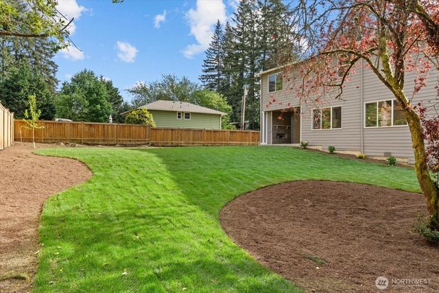 15058 75th Ave NE, Kenmore, WA 98028