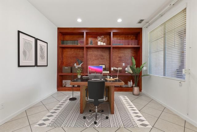 238 Romanov Ct, Patterson, CA 95363