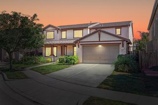 238 Romanov Ct, Patterson, CA 95363