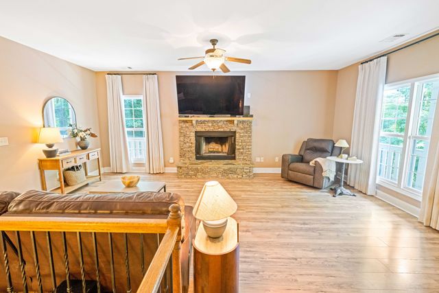 1210 Buckeye Rd, Fayetteville, TN 37334