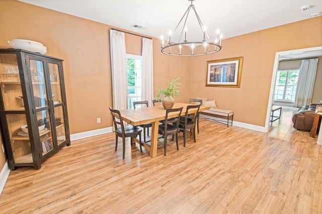 1210 Buckeye Rd, Fayetteville, TN 37334
