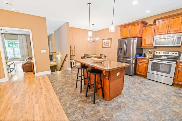 1210 Buckeye Rd, Fayetteville, TN 37334