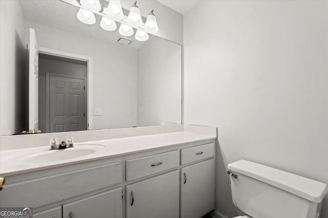 115 Rockhurst Chase, Tyrone, GA 30290