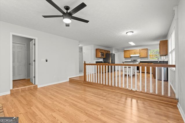 115 Rockhurst Chase, Tyrone, GA 30290