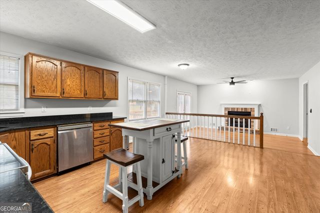 115 Rockhurst Chase, Tyrone, GA 30290