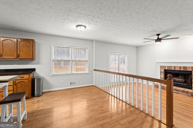 115 Rockhurst Chase, Tyrone, GA 30290