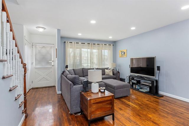 3000 Stevens Street #32, Oceanside, NY 11572