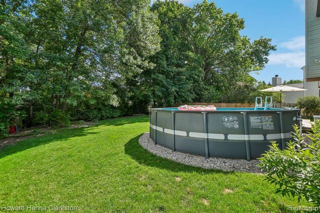 2787 Riverside Drive, Waterford, MI 48329