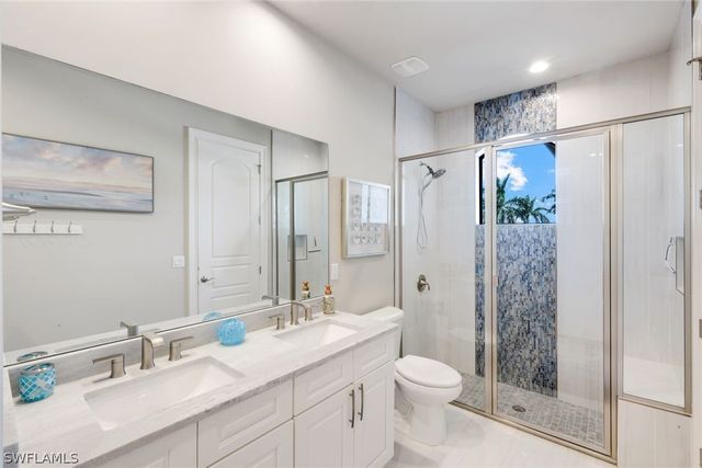 450 Pepperwood CT, Marco Island, FL 34145