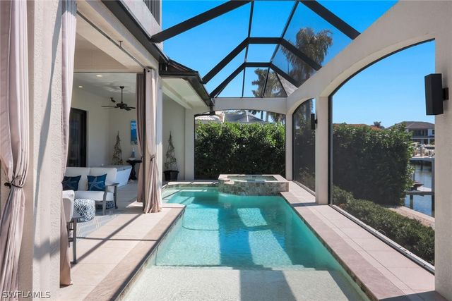 450 Pepperwood CT, Marco Island, FL 34145