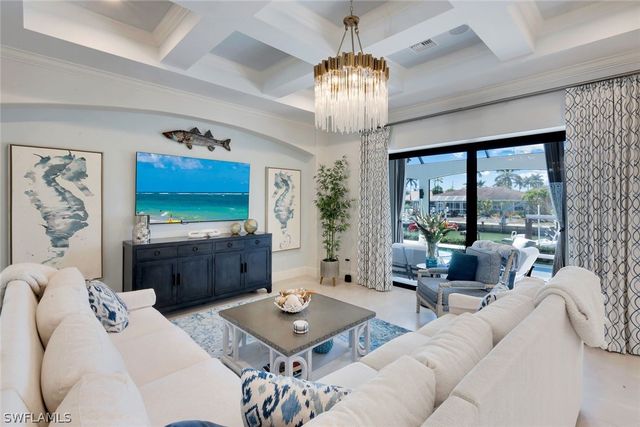 450 Pepperwood CT, Marco Island, FL 34145