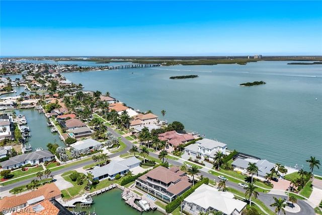 450 Pepperwood CT, Marco Island, FL 34145