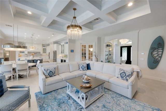 450 Pepperwood CT, Marco Island, FL 34145