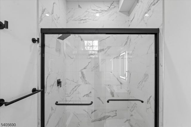 366 21St St, Irvington Twp., NJ 07111