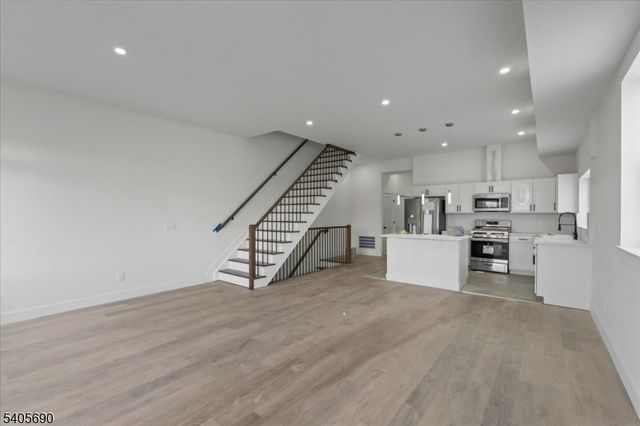 366 21St St, Irvington Twp., NJ 07111