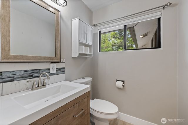 1117 N Hawthorne Street, Tacoma, WA 98406