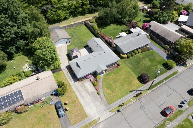 1117 N Hawthorne Street, Tacoma, WA 98406