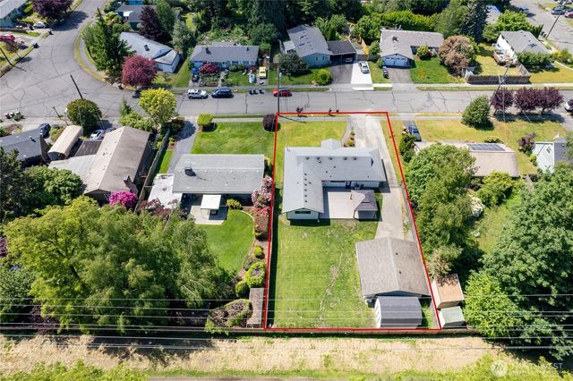 1117 N Hawthorne Street, Tacoma, WA 98406