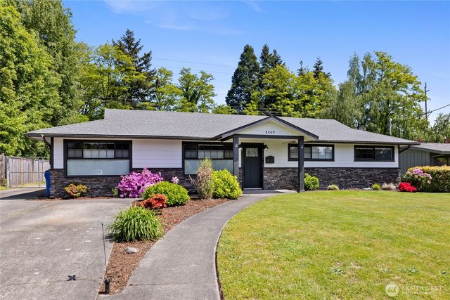 1117 N Hawthorne Street, Tacoma, WA 98406