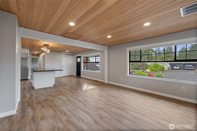 1117 N Hawthorne Street, Tacoma, WA 98406