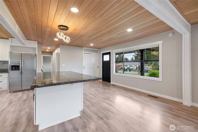 1117 N Hawthorne Street, Tacoma, WA 98406