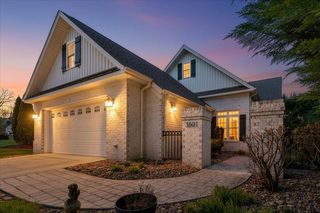 3601 Colonial Court DR, Roanoke, VA 24018