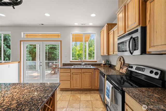 412 Seabeck Holly Road W, Seabeck, WA 98380