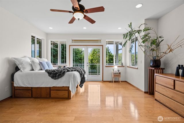 412 Seabeck Holly Road W, Seabeck, WA 98380