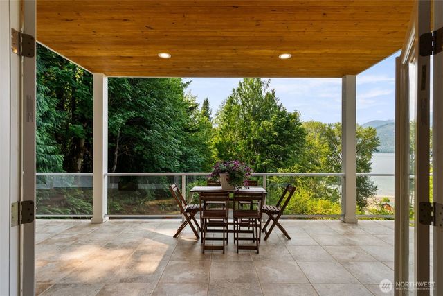 412 Seabeck Holly Road W, Seabeck, WA 98380