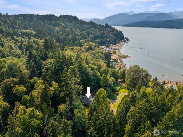 412 Seabeck Holly Road W, Seabeck, WA 98380
