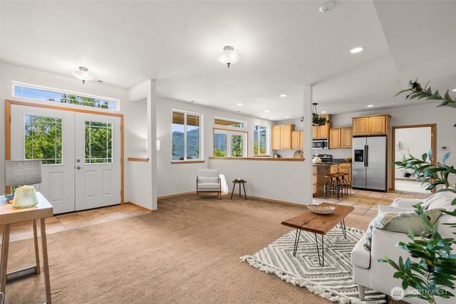 412 Seabeck Holly Road W, Seabeck, WA 98380