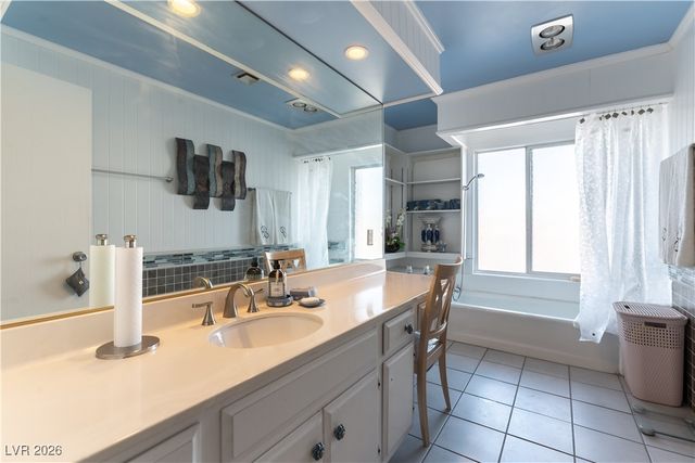 1301 East St Louis Avenue C, Las Vegas, NV 89104