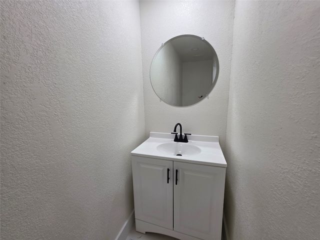 13831 Sundown Trail, Farmers Branch, TX 75234