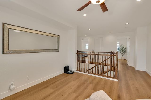 1174 Sunridge Drive, Hollister, CA 95023