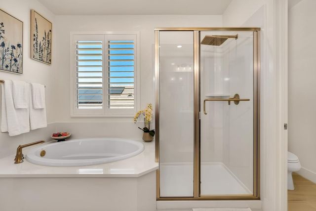 1174 Sunridge Drive, Hollister, CA 95023