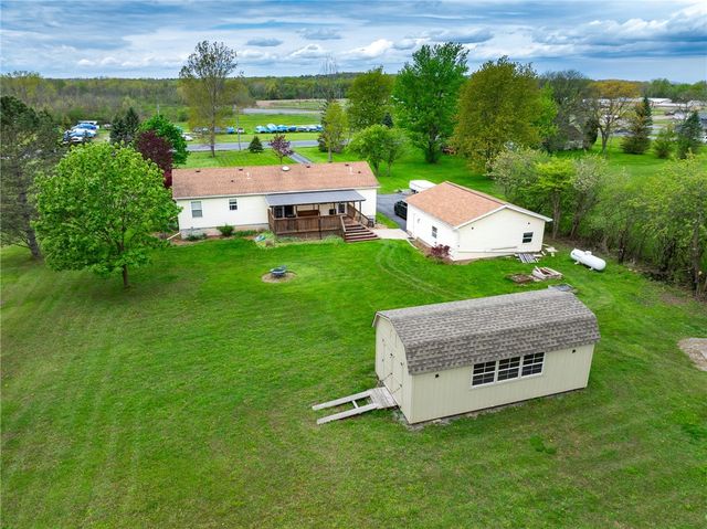 2827 County Road 10, Hopewell, NY 14424