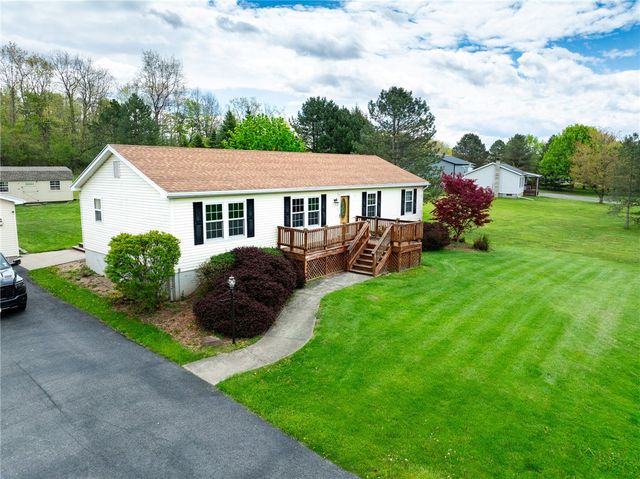 2827 County Road 10, Hopewell, NY 14424