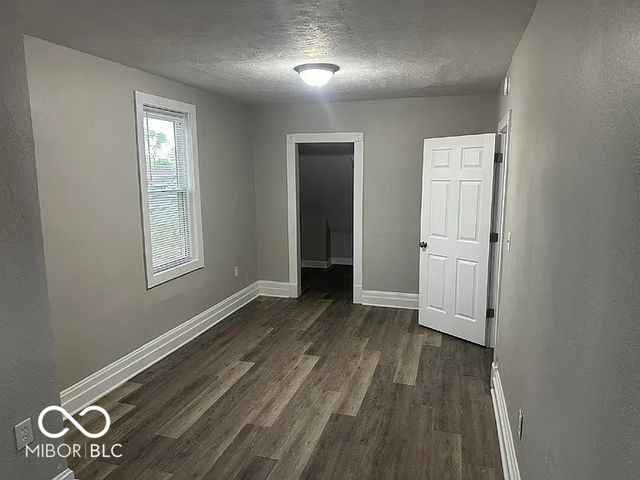 24 Neal Avenue, Indianapolis, IN 46222