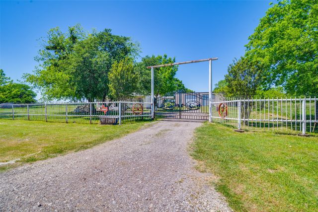 14357 Fm 1392, Terrell, TX 75160