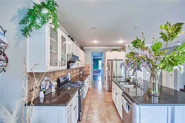 25465 Hyacinth, Corona, CA 92883