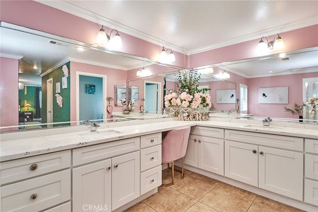 25465 Hyacinth, Corona, CA 92883