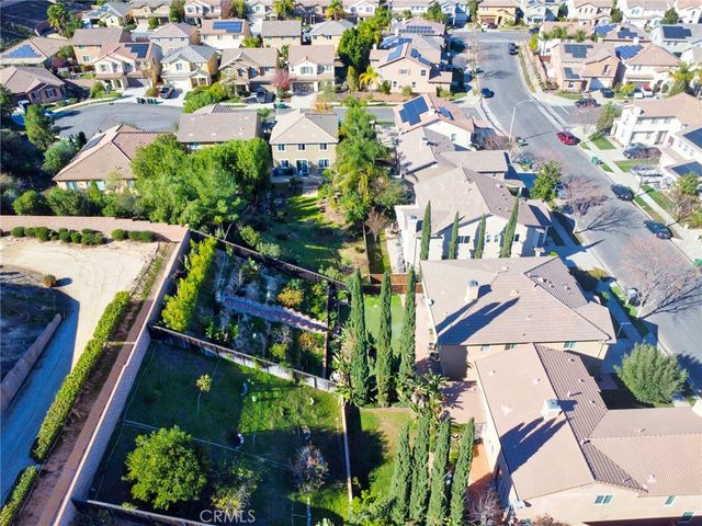 25465 Hyacinth, Corona, CA 92883