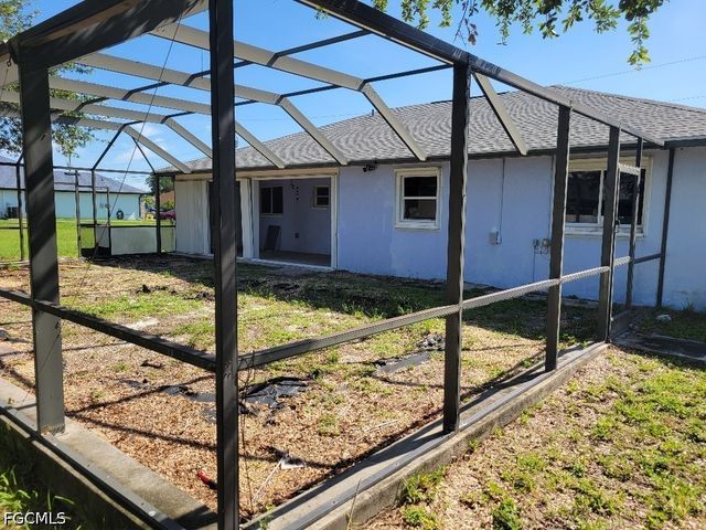 208 NW 4th AVE, Cape Coral, FL 33993