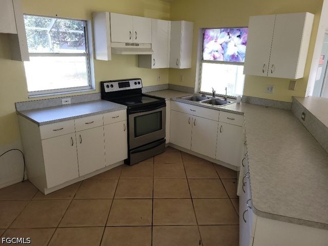 208 NW 4th AVE, Cape Coral, FL 33993