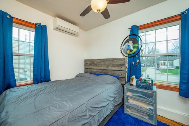 2516 57th Street, Des Moines, IA 50310