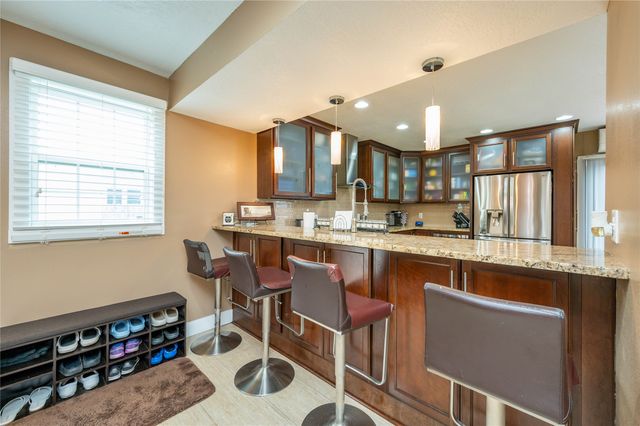 2516 57th Street, Des Moines, IA 50310