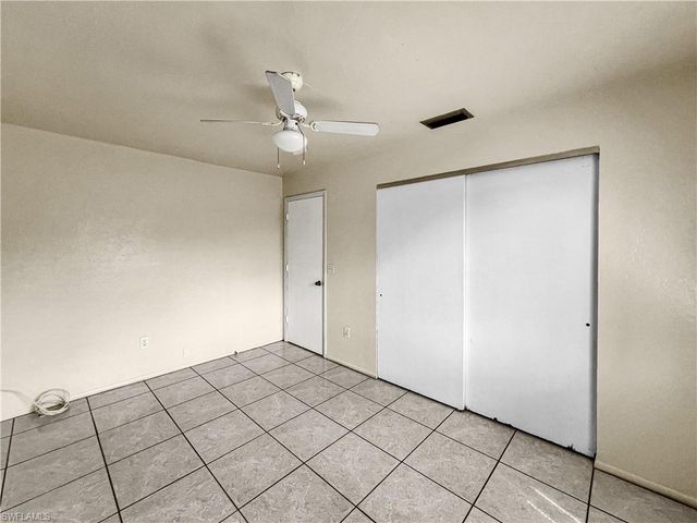 2239 Iris WAY, Fort Myers, FL 33905