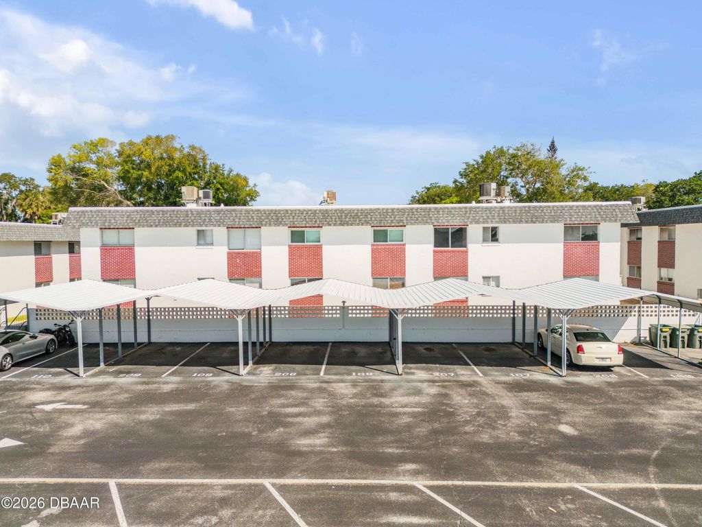 303 Ridge Blvd Apt 210, Daytona Beach, FL 32119