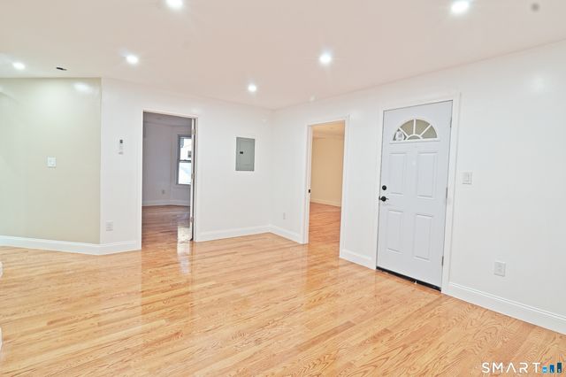 40 Elizabeth Street 2, Waterbury, CT 06704